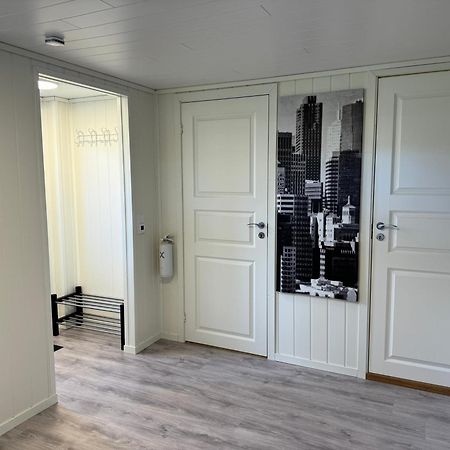 Mini Apartment In Centre Of Jorpeland Luaran gambar