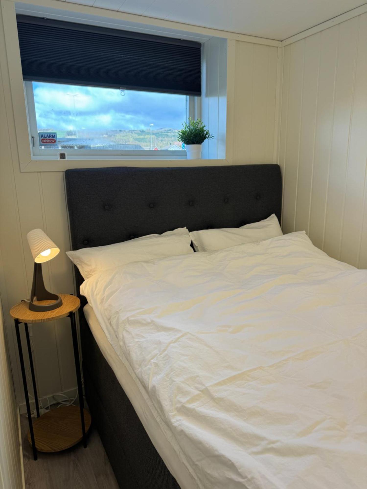 Mini Apartment In Centre Of Jorpeland Luaran gambar