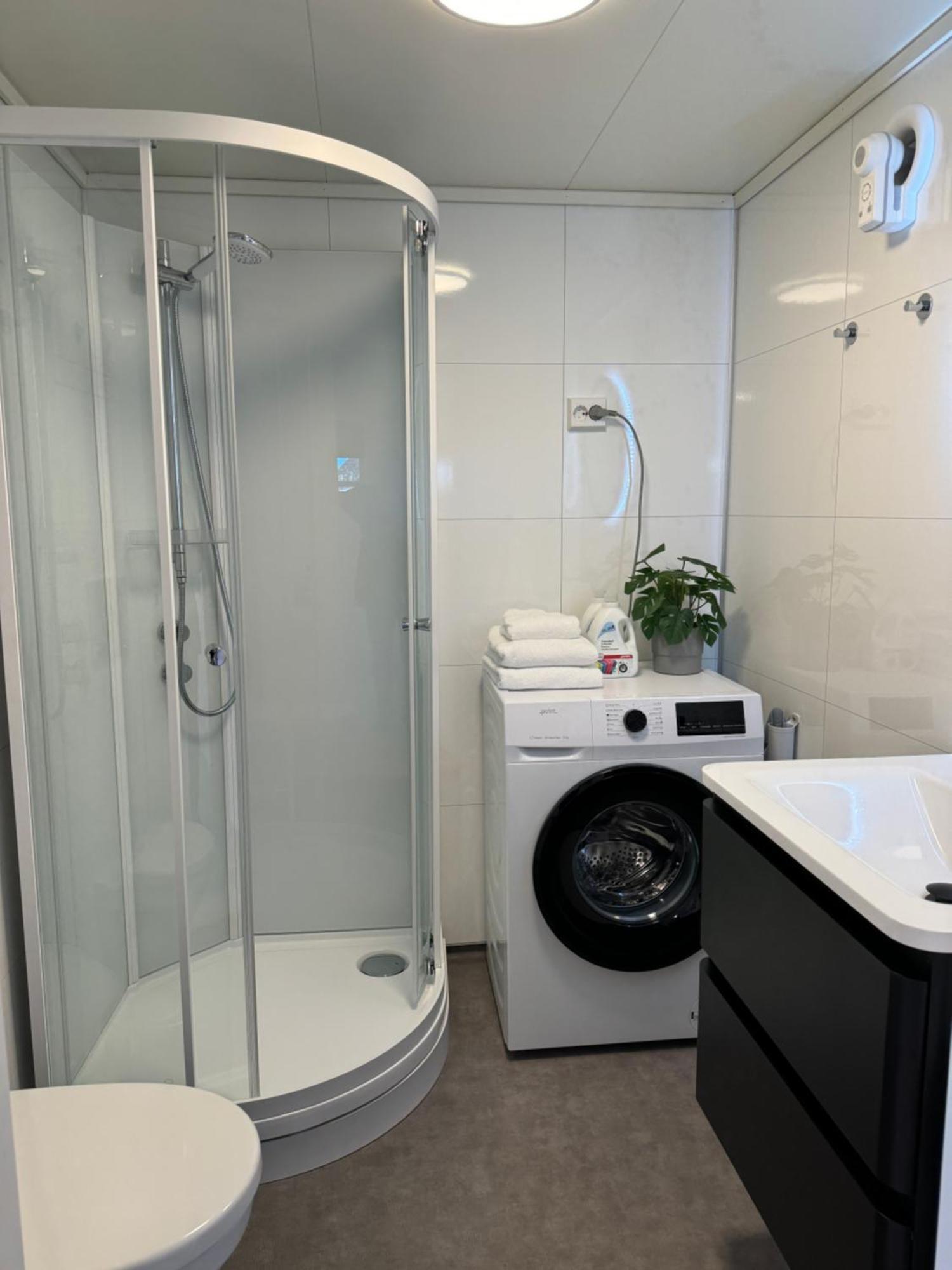 Mini Apartment In Centre Of Jorpeland Luaran gambar