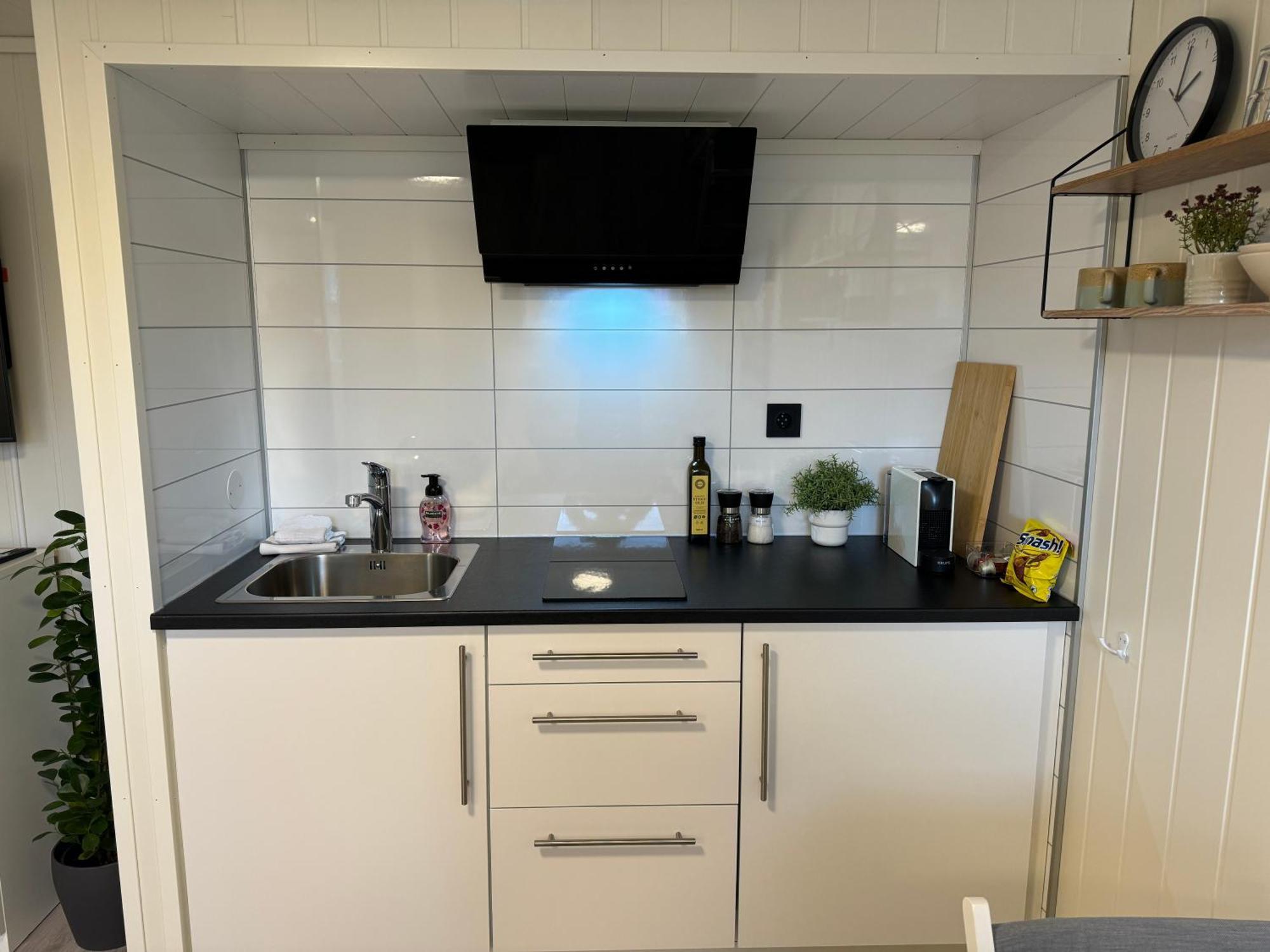 Mini Apartment In Centre Of Jorpeland Luaran gambar