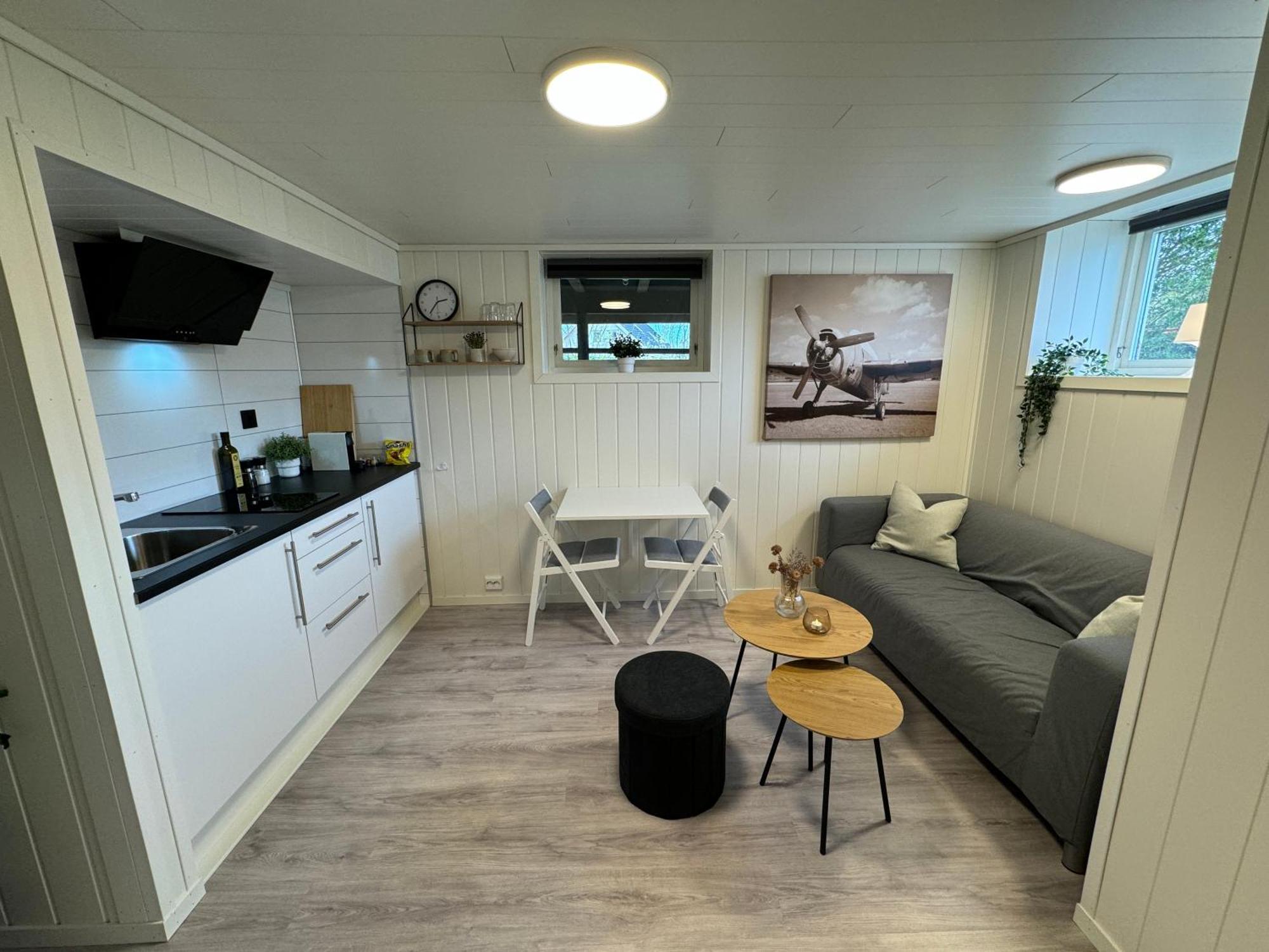 Mini Apartment In Centre Of Jorpeland Luaran gambar